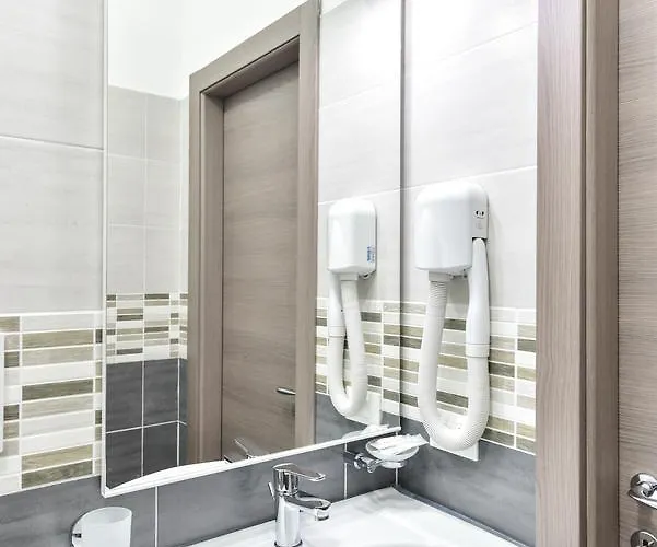 Termini House Hotel *